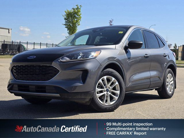 2022 Ford Escape SE Hybrid in Cars & Trucks in Grande Prairie