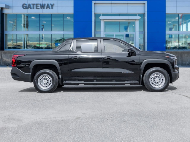 2025 Chevrolet Silverado EV Work Truck in Cars & Trucks in Mississauga / Peel Region - Image 3