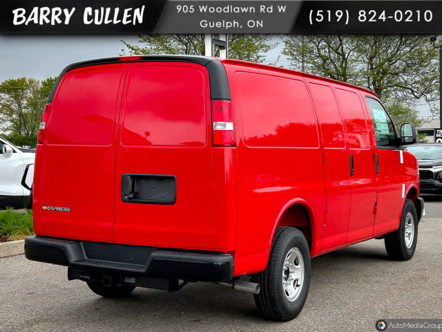 2025 Chevrolet Express Cargo Van in Cars & Trucks in Guelph - Image 4
