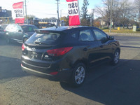 2011 Hyundai Tucson 156000 KM Price $7999 ON or QC Safety Included Warranty Included Carfax Included... (image 3)