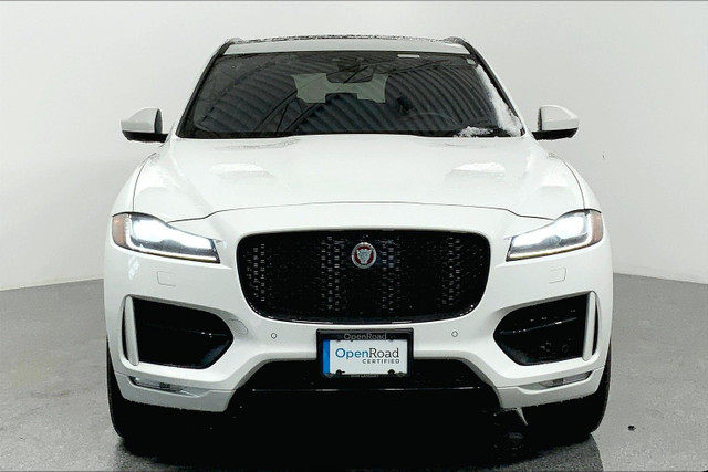 2020 Jaguar F-PACE 30t AWD R-Sport in Cars & Trucks in Delta/Surrey/Langley - Image 2