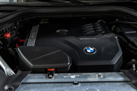 Francais: * Ensemble Premium Essentiel * Ensemble Sport M * Accès Confort * Éclairage d'ambiance * T... (image 9)