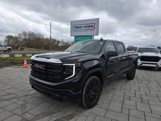 2022 GMC Sierra 1500 in Cars & Trucks in Ottawa