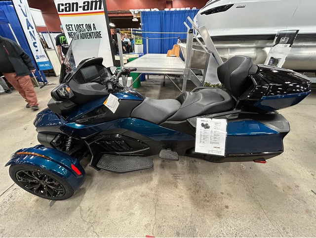 2024 Can-Am Spyder RT Limited (SE6) in Street, Cruisers & Choppers in New Glasgow - Image 3