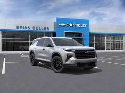 The 2025 Chevrolet Traverse LT in stunning silver with AWD is the perfect combination of style and p...