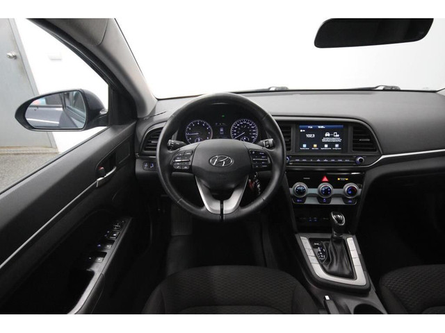 2019 Hyundai Elantra PREFERRED in Cars & Trucks in Lévis - Image 3