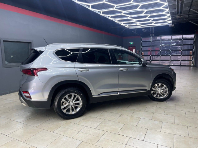 2020 Hyundai Santa Fe in Cars & Trucks in Edmonton - Image 2