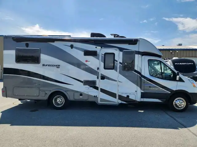2019 Forest River Sunseeker 2380TS in RVs & Motorhomes in Thetford Mines - Image 6