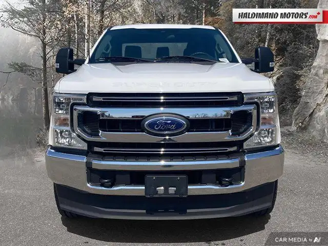 2022 Ford Super Duty F-350 SRW XLT in Cars & Trucks in Hamilton - Image 9