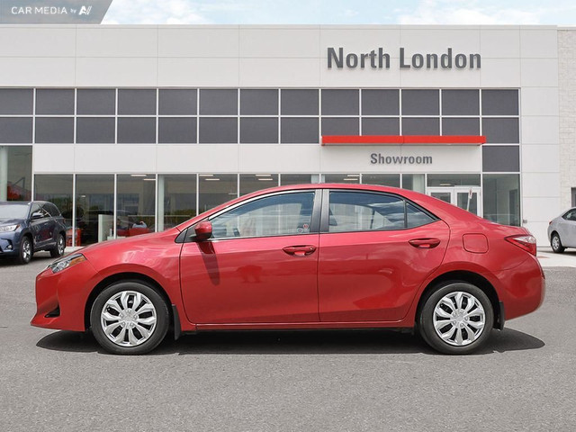 2017 Toyota Corolla LE in Cars & Trucks in London - Image 3