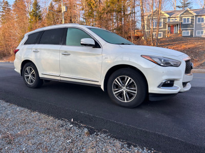 2017 Infiniti QX60 Basic