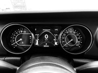This Jeep Gladiator has a strong ERC 3.6L Pentastar(TM) VVT V6 engine w/ESS engine powering this Aut... (image 9)