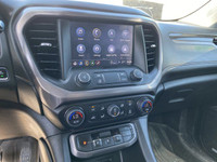 CLEAN CARFAX ONE OWNER, Heated and Cooled Front Seats, 360 Camera, DUAL SUNROOF, Driver Alert Seat,... (image 3)