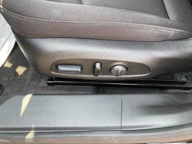 2023 Chevrolet Malibu 1LT in Cars & Trucks in Hamilton - Image 14