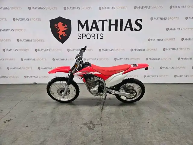 2020 HONDA CRF250F in Dirt Bikes & Motocross in Longueuil / South Shore - Image 6