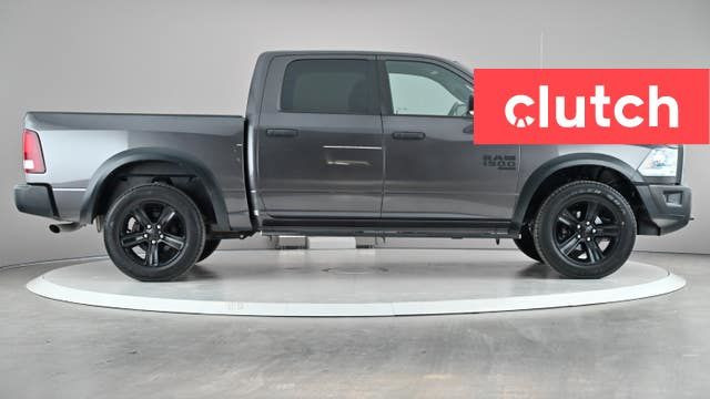 2022 Ram 1500 Classic Warlock Crew Cab 5 1/2 ft 4x4 w/ Apple Car in Cars & Trucks in Bedford - Image 4