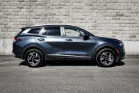 This 2024 Kia Sportage is for sale today. This SUV has 43,798 kms. It's grey in colour . It has a 8... (image 1)