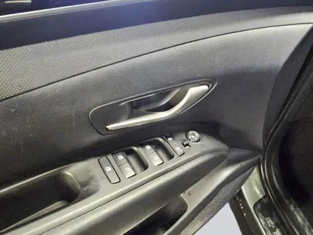 2023 Hyundai Tucson PREFERRED / SEL in Cars & Trucks in City of Montréal - Image 15