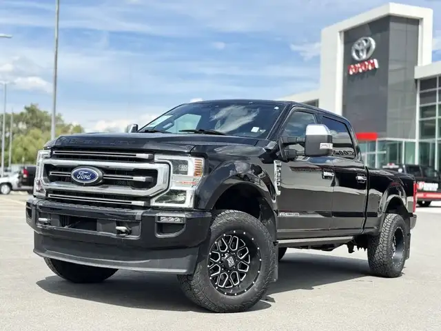 2021 Ford F-350 Super Duty Platinum PLATINUM (DIESEL - POWER RUN in Cars & Trucks in Cranbrook - Image 2