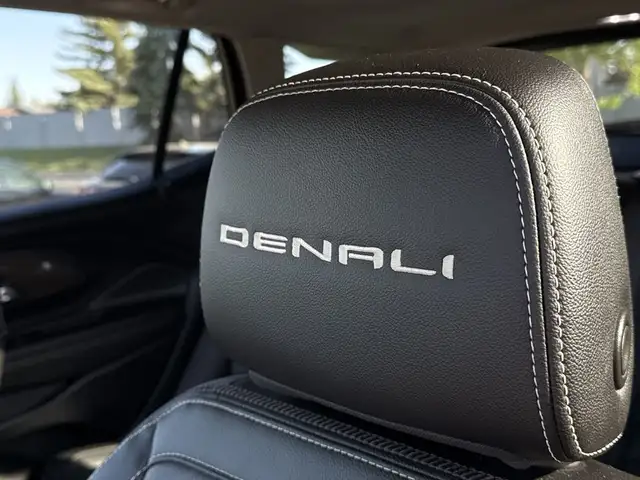 2022 GMC Terrain Denali AWD - Remote Start, OnStar, Cruise Contr dans Autos et camions dans Comté de Strathcona - Image 8
