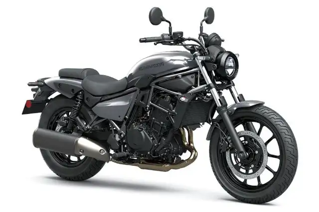 2024 KAWASAKI ELIMINATOR 500 in Street, Cruisers & Choppers in Laval / North Shore - Image 3