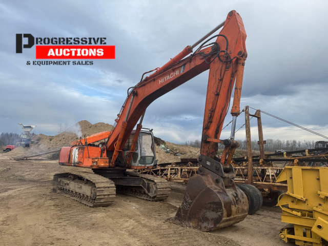 1995 HITACHI EX300 LC-2 SELLS AT ONLINE AUCTION JAN 8 2025 in Heavy Equipment in Calgary