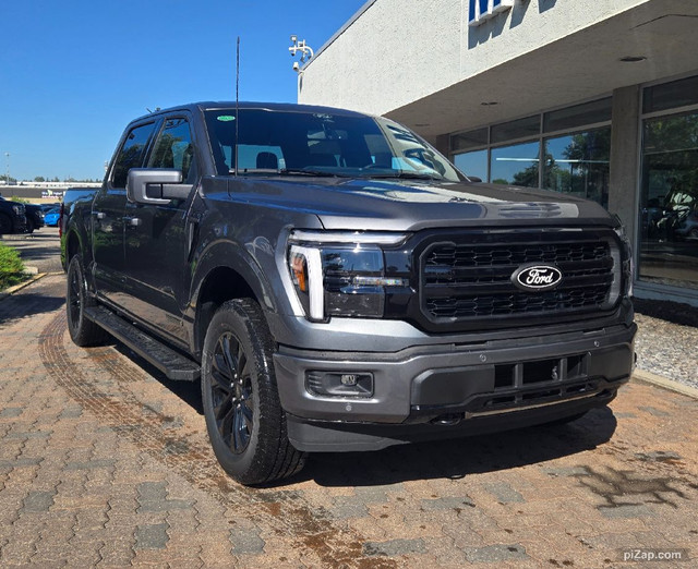 2025 Ford F-150 LARIAT | BLACK APP PKG | TOW PKG | BED UTILITY P in Cars & Trucks in Calgary - Image 2
