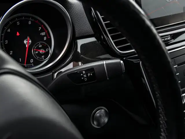 2018 Mercedes-Benz GLE-Class 400|AMG|NAV|PANOROOF|B.SPOT|HEATED  dans Autos et camions dans Ville de Toronto - Image 19