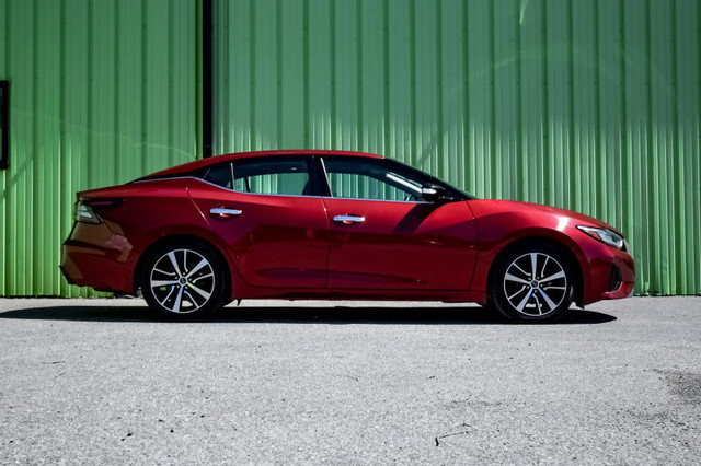 2023 Nissan Maxima SL • SUNROOF • HEATED SEATS • NAV • PREM. AUD in Cars & Trucks in Cornwall - Image 2