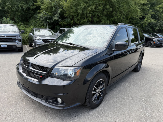 2019 Dodge Grand Caravan GT DVD in Cars & Trucks in London - Image 3