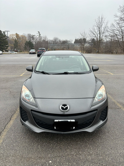 2013 Mazda 3 GS-SKY