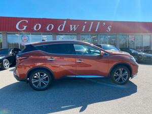 2019 Nissan Murano PLATINUM, CLEAN CARFAX, HEATED/ COOLED LEATHER!
