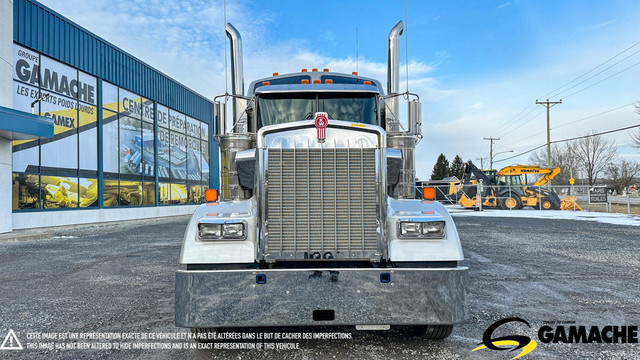 2024 KENWORTH W900L HIGHWAY / SLEEPER TRUCK / TRACTOR in Heavy Trucks in La Ronge - Image 3
