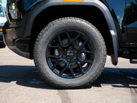 2025 GMC Canyon Denali 4x4 Luxury Meets Legendary Capability Experience the perfect blend of rugged... (image 7)