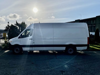 2022 Mercedes Benz Sprinter 2500 170in. $57,810 + $995 Processing fee = $58,805 Total obligation bef... (image 5)