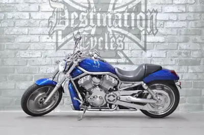 ONLY 22,138 km (13,759 miles) on this very clean, 2004 Harley-Davidson VRSCA V-Rod! Impact Blue Meta...