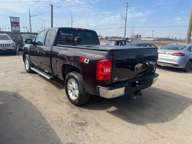 2009 Chevrolet Silverado 1500 AS IS, LTZ Z71, EXT CAB, 4X4, DRIV in Cars & Trucks in London - Image 3