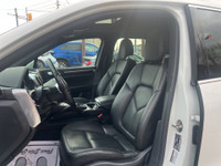 2013 Porsche Cayenne Luxury, Performance Versatility! This high-performance SUV combines powerful en... (image 8)