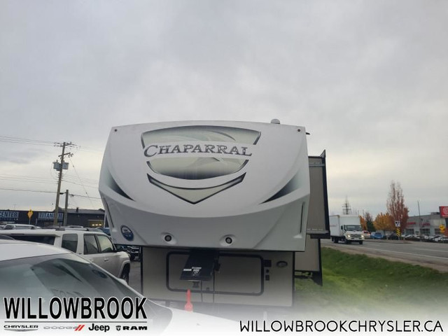 2018 Forest River CHAPARRAL - Low Mileage in Cars & Trucks in Delta/Surrey/Langley