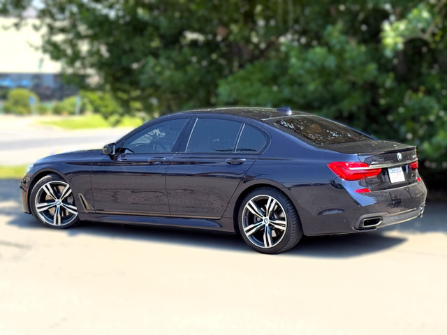 2019 BMW 7 Series 750i xDrive in Cars & Trucks in Calgary - Image 2
