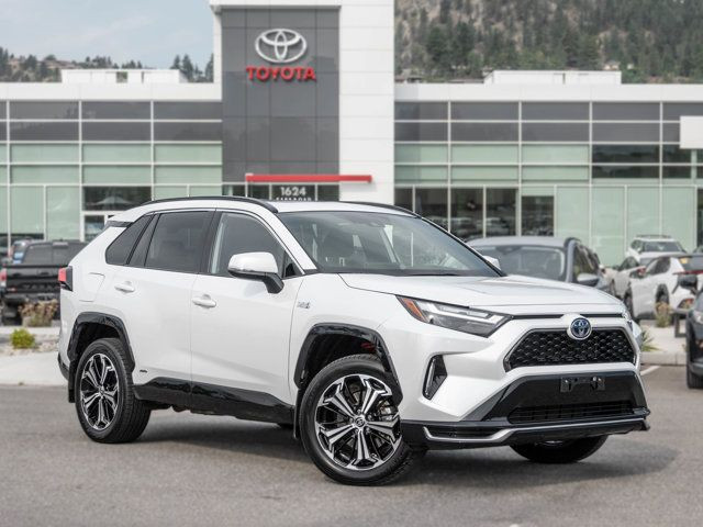2023 Toyota RAV4 Prime XSE | ONE OWNER | PLUG IN HYBRID in Cars & Trucks in Kelowna - Image 2