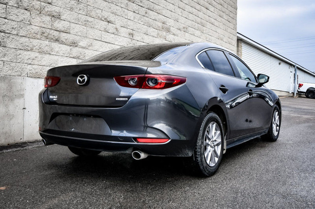 2020 Mazda Mazda3 GS i-Activ AWD • HEATED SEATS • LANE KEEP ASSI in Cars & Trucks in Cornwall - Image 3