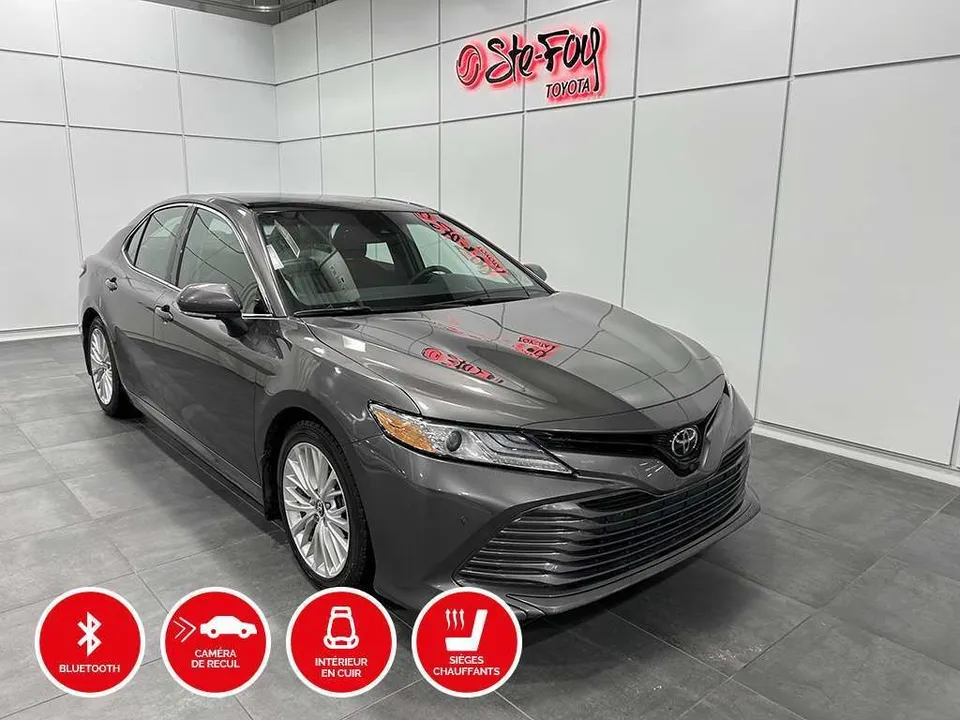 2018 Toyota Camry XLE V6 - TOIT PANORAMIQUE - INT. CUIR - BLUET