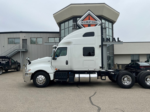 2023 International LT 6x4 in Heavy Trucks in Edmonton - Image 4
