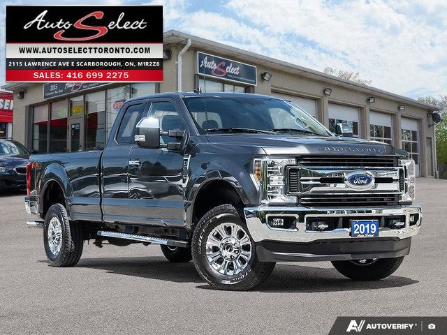 2019 Ford F-250 XLT 4x4 - 6.2L V8 - FX4 - Apple Carplay - Cle... in Cars & Trucks in City of Toronto