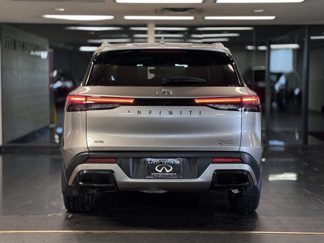 2025 INFINITI QX60 LUXE in Cars & Trucks in Calgary - Image 3