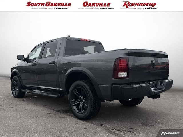 2024 Ram 1500 Classic WARLOCK | CREW CAB | CARPLAY | LOW KMS | B in Cars & Trucks in Oakville / Halton Region - Image 4