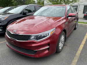 2017 Kia Optima LX Volant chauffant, Sièges chauffants,Bluetooth