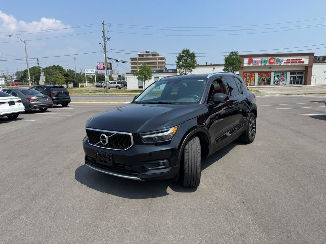 2020 Volvo XC40 MOMENTUM T5 AWD LEATHER PAN/ROOF B/SPOT CAMERA in Cars & Trucks in City of Toronto - Image 3