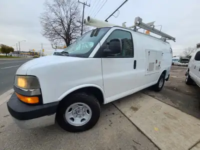 Arta Auto Sales 1475 Albion Road Toronto, ON, M9V1B1 Phone: 416-766-8788 4.8L ENGINE 8CYL RWD DIVIDE...